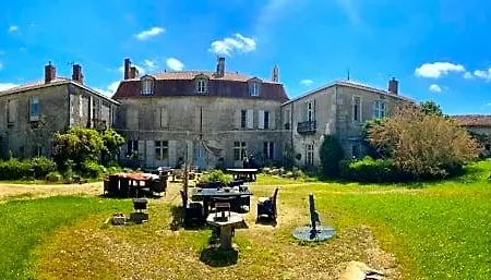 Eco Logis De Chantegrolle Panzió 4*