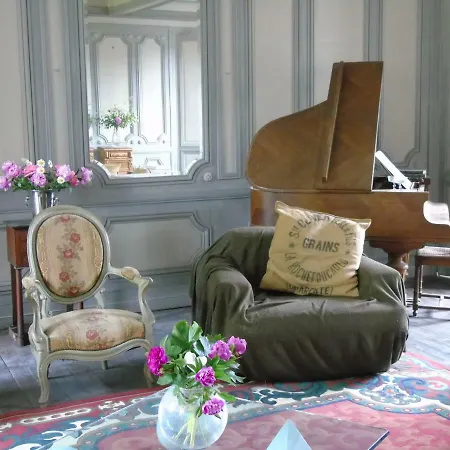 Eco Logis De Chantegrolle ベッド・アンド・ブレックファスト Champagne-Mouton