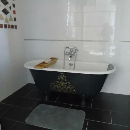 Eco Logis De Chantegrolle 4*